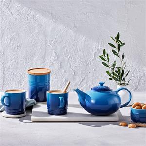 Le Creuset Azure Stoneware Classic Teapot 1.3L